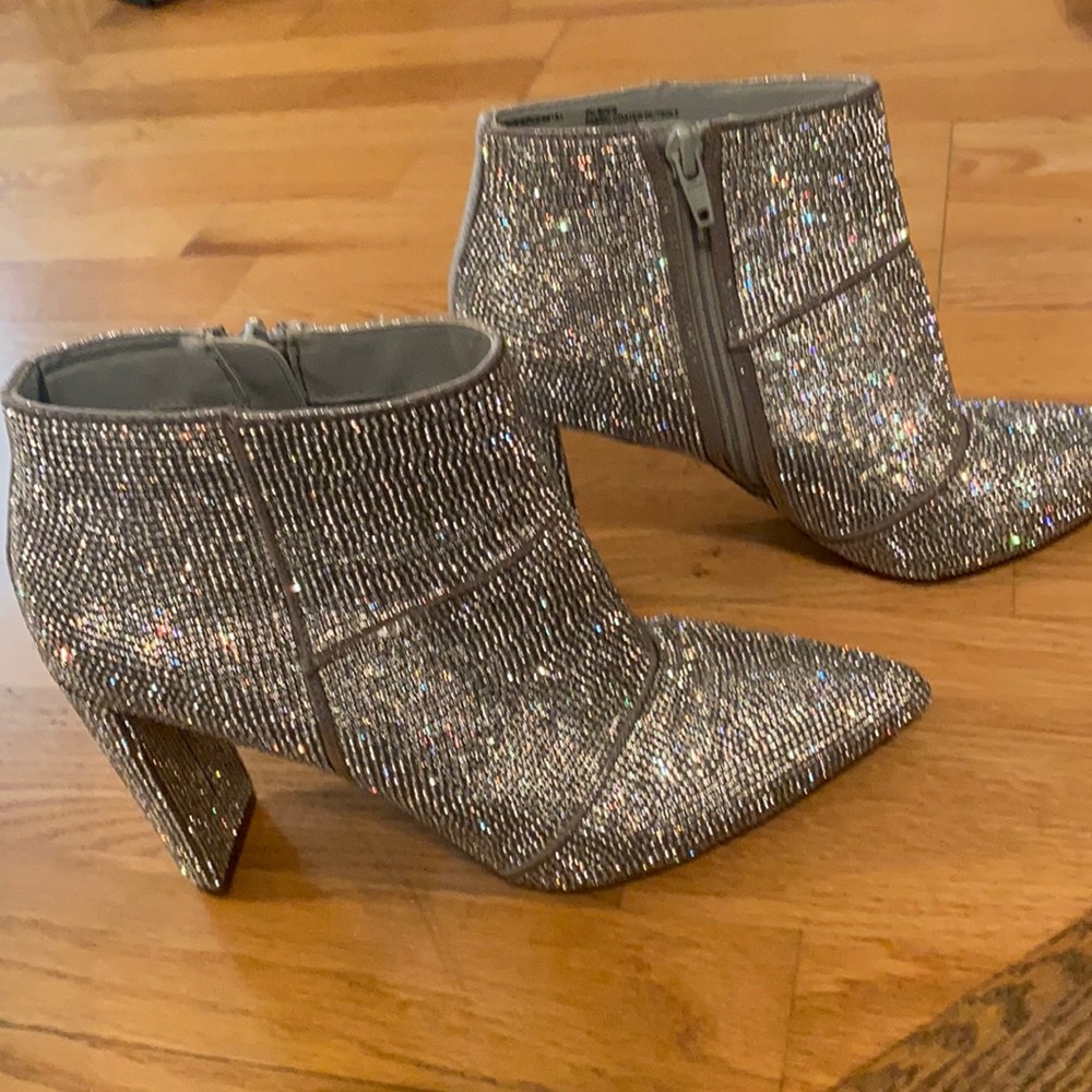 Steve Madden Rhinestone studded heeled booties